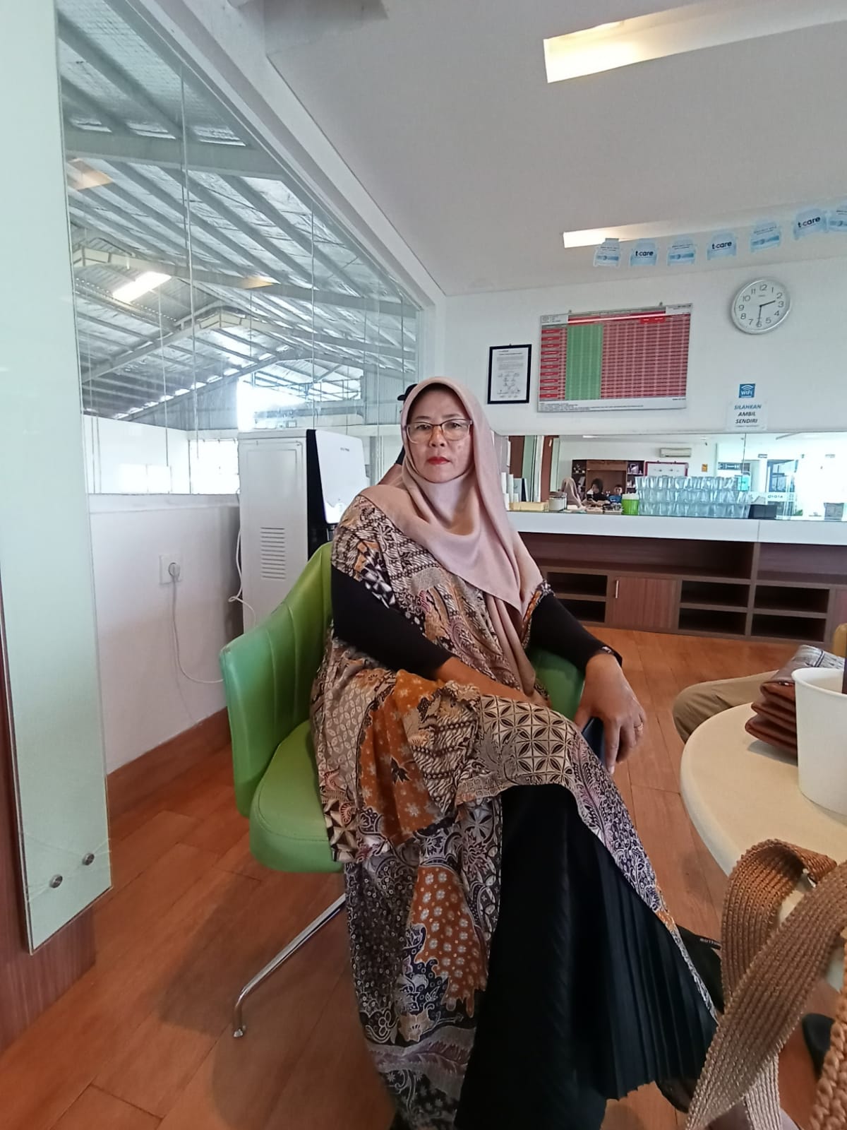 <center>Guru PPKn<br>Ida marianti, S.Pd</center>